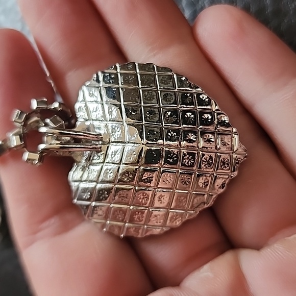 Necklace - Picture 7 of 12